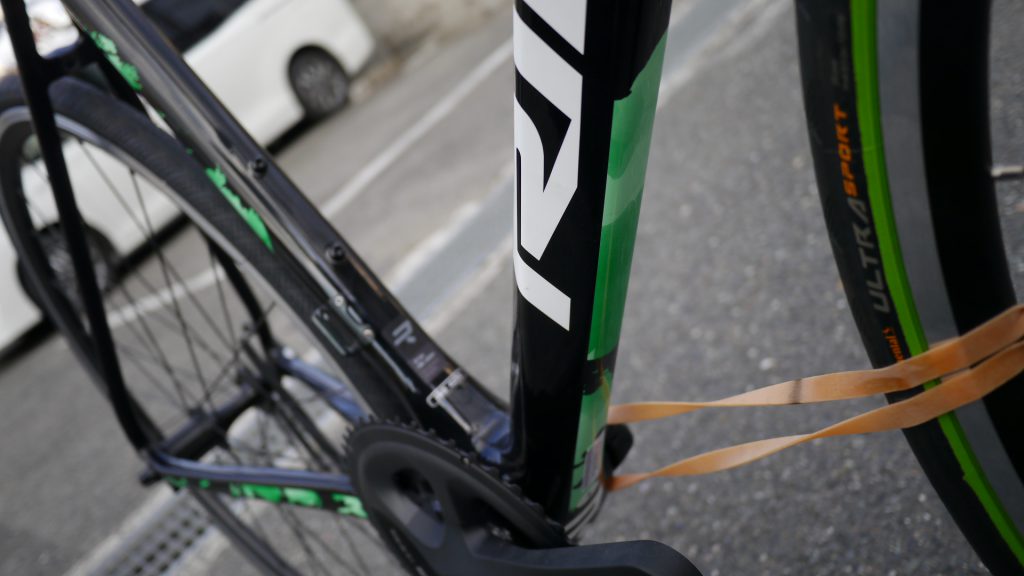 RIDLEY「リドレー」/
FENIX/SL「フェニックスSL」カーボンロードバイク