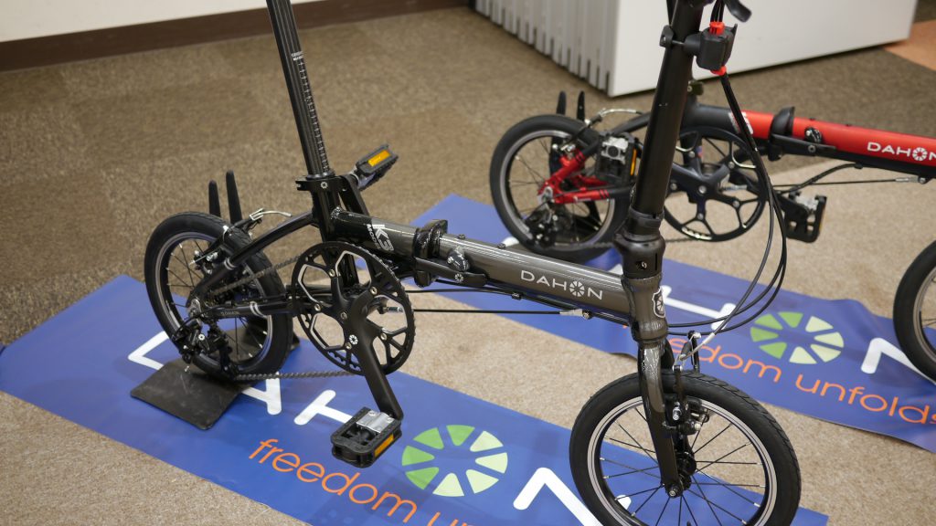 DAHON「ダホン」の折り畳み自転車「K3」 　14インチのミニサイズ