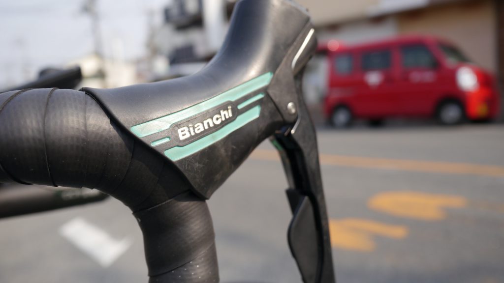 Bianchi「ビアンキ」ロードバイクカスタム