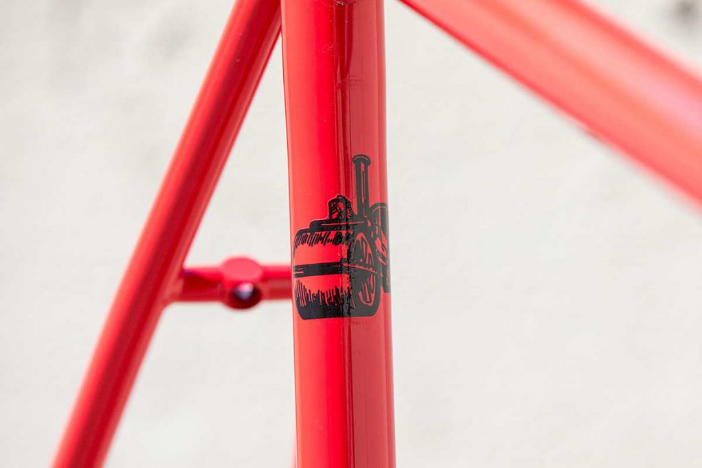 アメリカの自転車ブランド「SURLY (サーリー)」STEAMROLLER「スチームローラー」