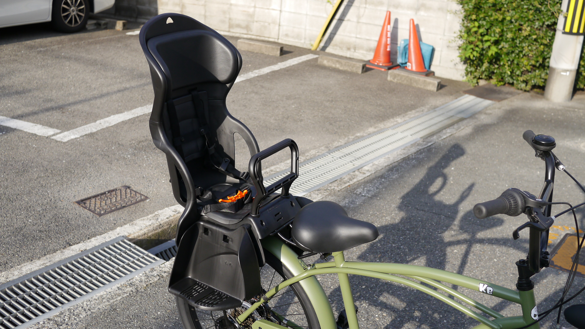 人気 ビーチクルーザー にチャイルドシート取付ました ブログ☆「CycleFlower/サイクルフラワー」枚方市の自転車屋さん