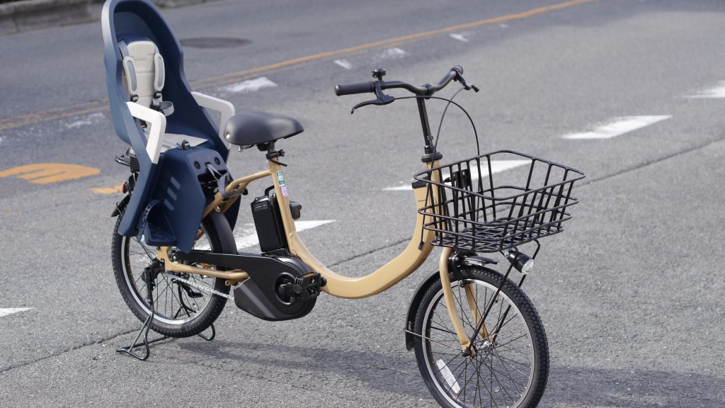 Panasonic　SW　電動アシスト自転車に
Polisport「Guppy」のリアチャャイルドシートを
取り付け