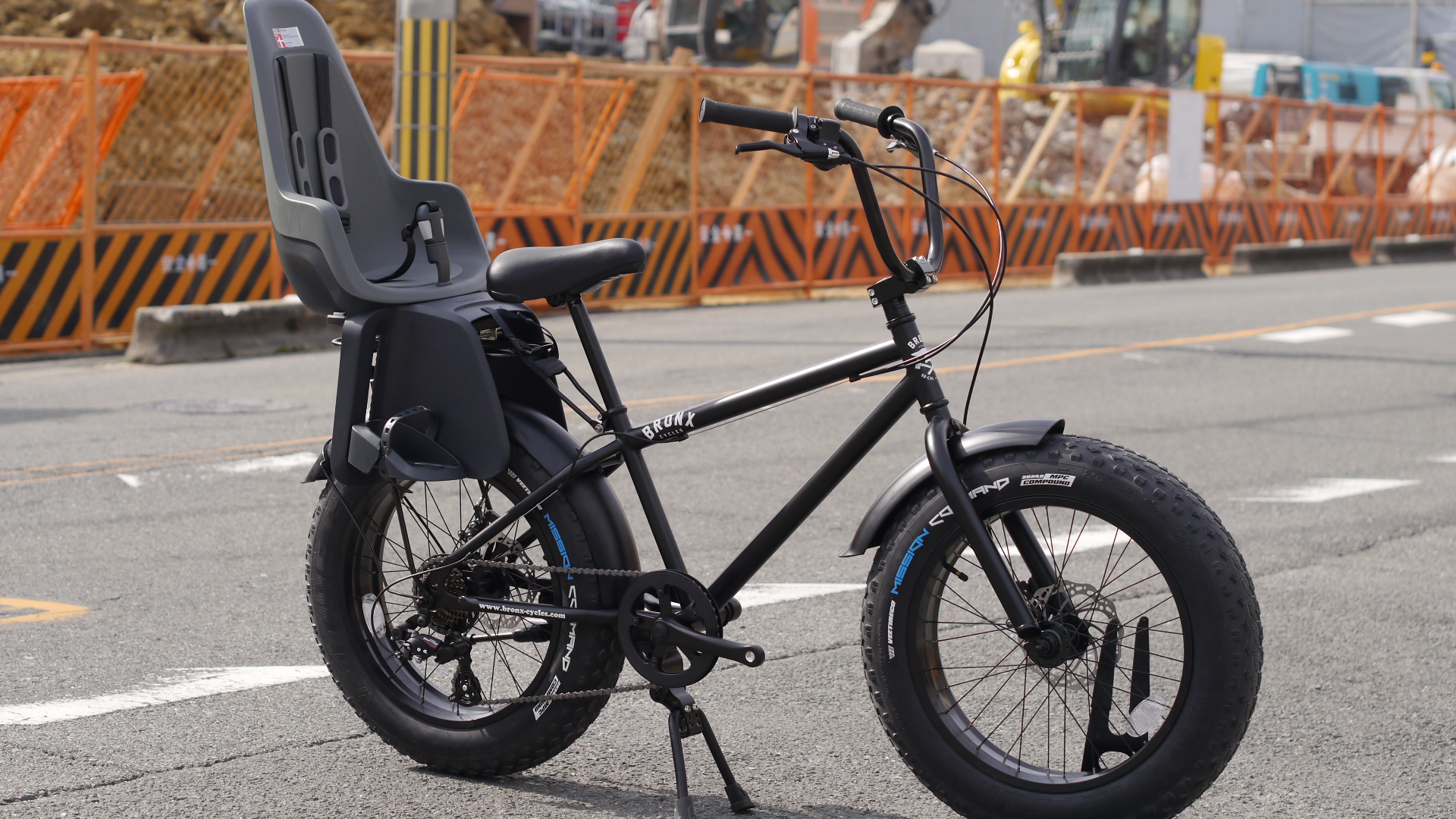 ファットバイク チャイルドシート付き - 福岡県の子供用品