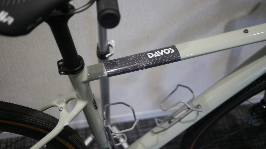 DAVOS「ダボス」/D-309 ネオスポルティーフのグラベルバイク