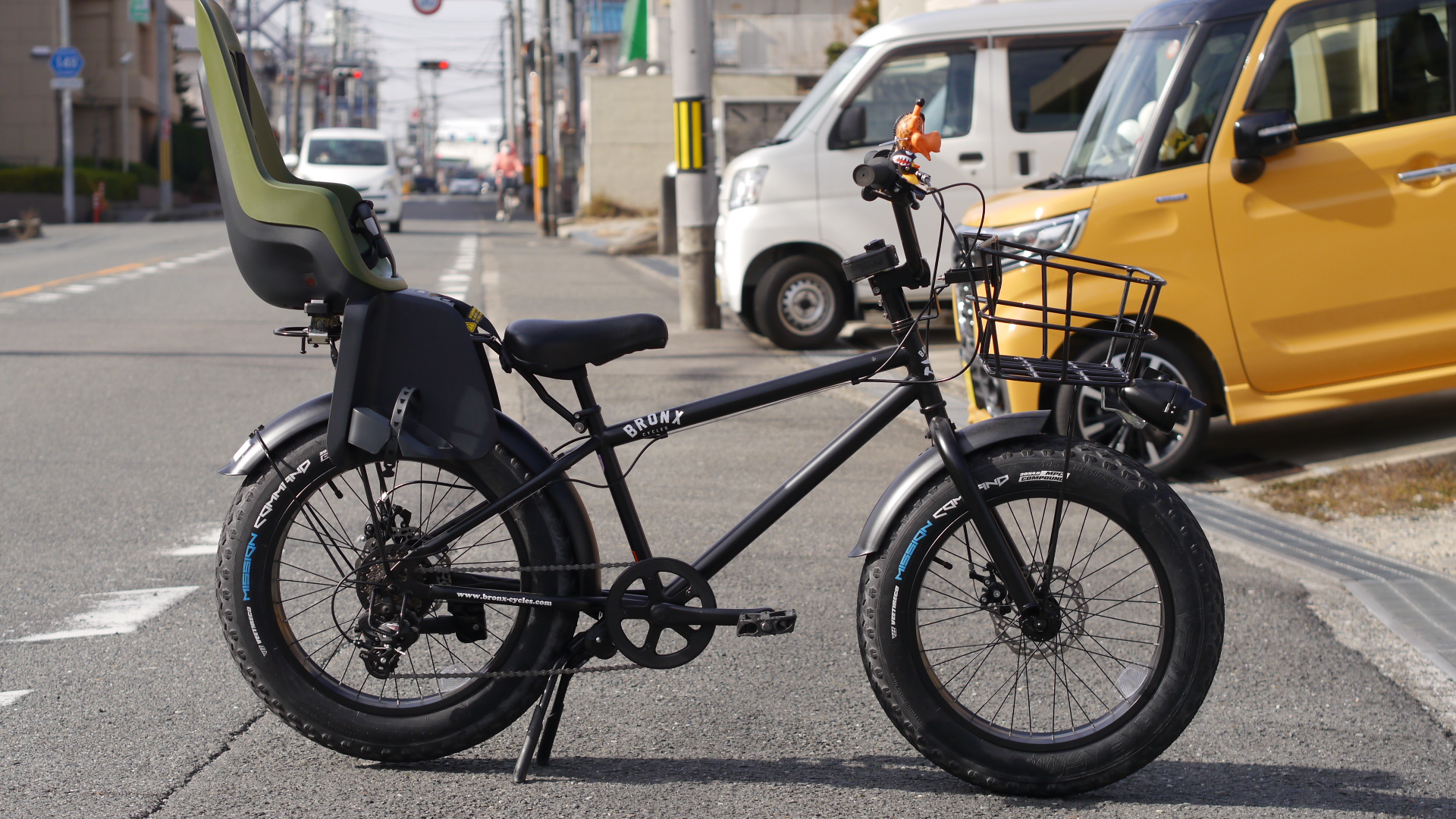 カスタム☆BRONX 「ブロンクス」20DD ・Bobikeチャイルドシート取付 | ブログ☆「CycleFlower/サイクルフラワー」枚方市 の自転車屋さん