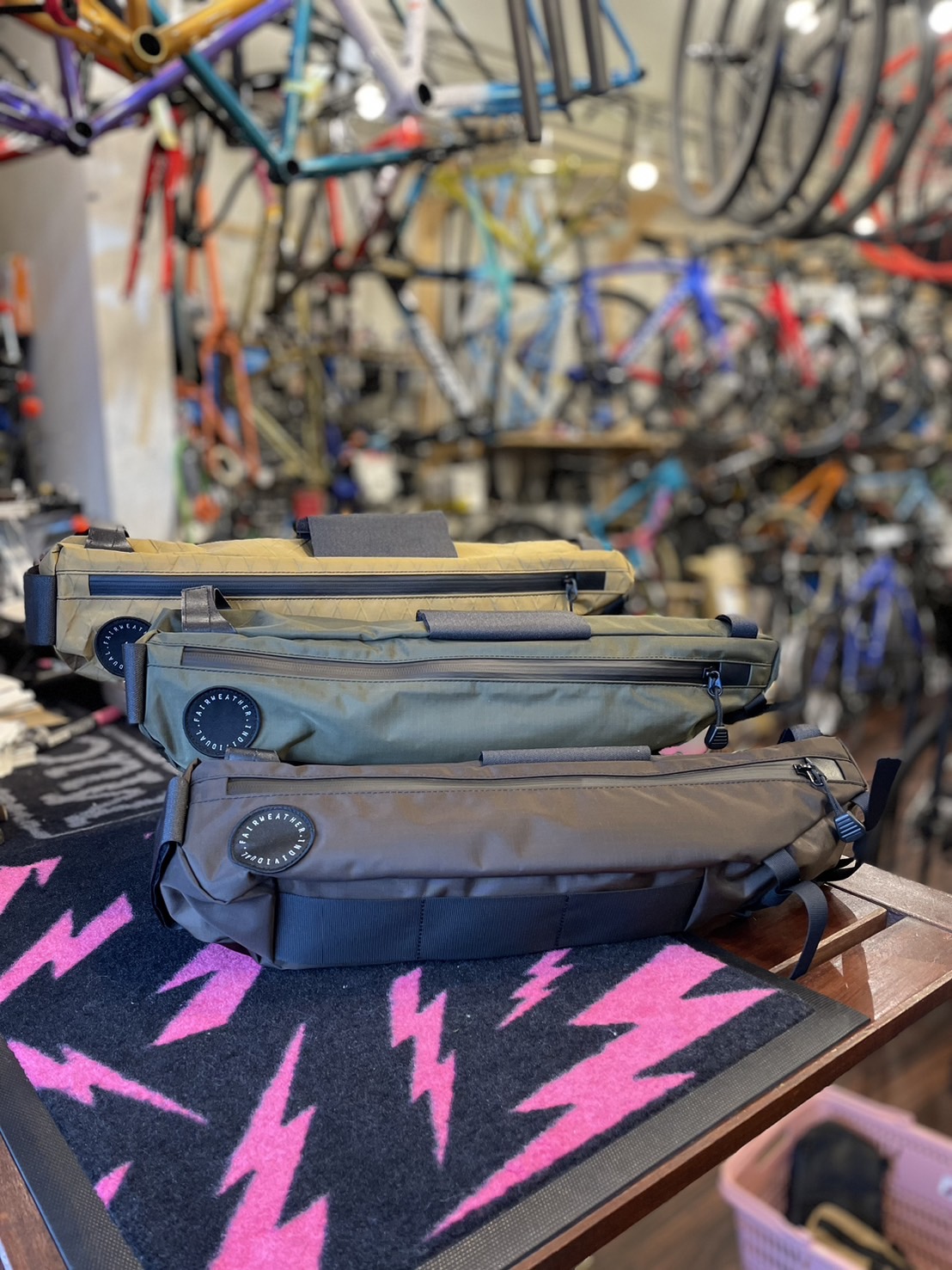 FAIRWEATHER / フェアウェザー / frame bag 入荷しました！ |  ブログ☆「CycleFlower/サイクルフラワー」枚方市の自転車屋さん