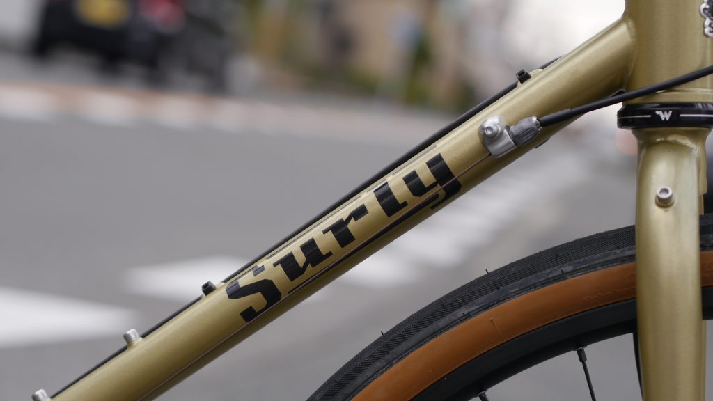 Surly「サーリー」MIDNIGHT SPECIAL[ミッドナイトスペシャル]　 ゴールド「FOOL’s　GOLD」